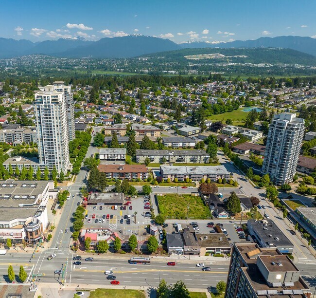 Plus de détails pour 7229 Kingsway, Burnaby, BC - Terrain à vendre