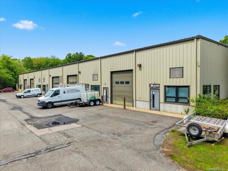 17 Industrial Park, Centerbrook, CT à louer - Photo du bâtiment - Image 2 de 7