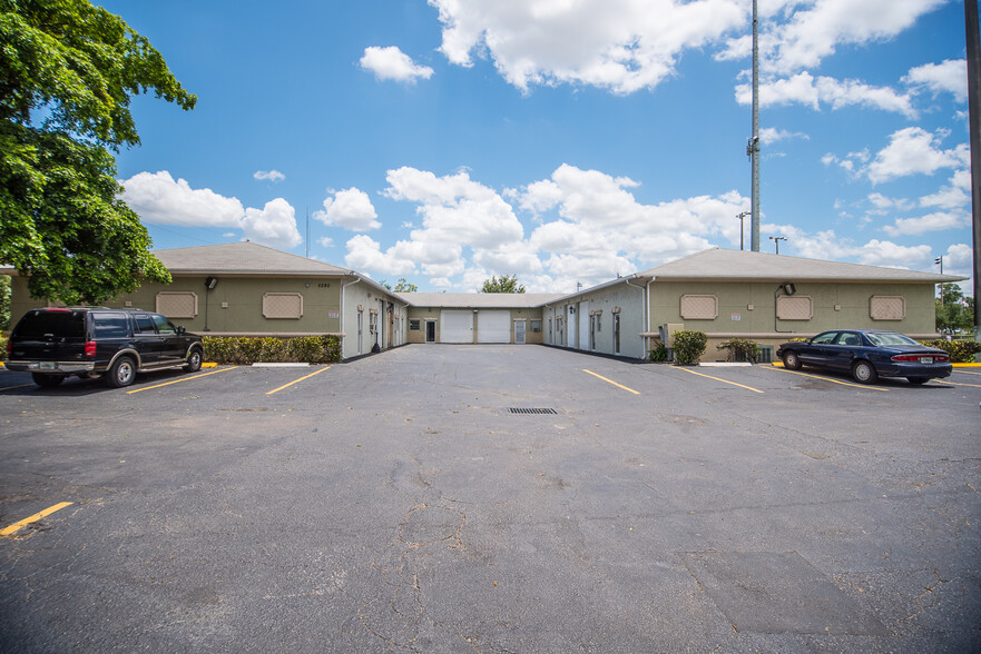 5280 10th Ave N, Greenacres, FL for lease - Building Photo - Image 1 of 13