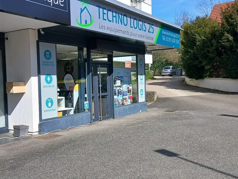 Retail in Besançon for sale - Building Photo - Image 3 of 3