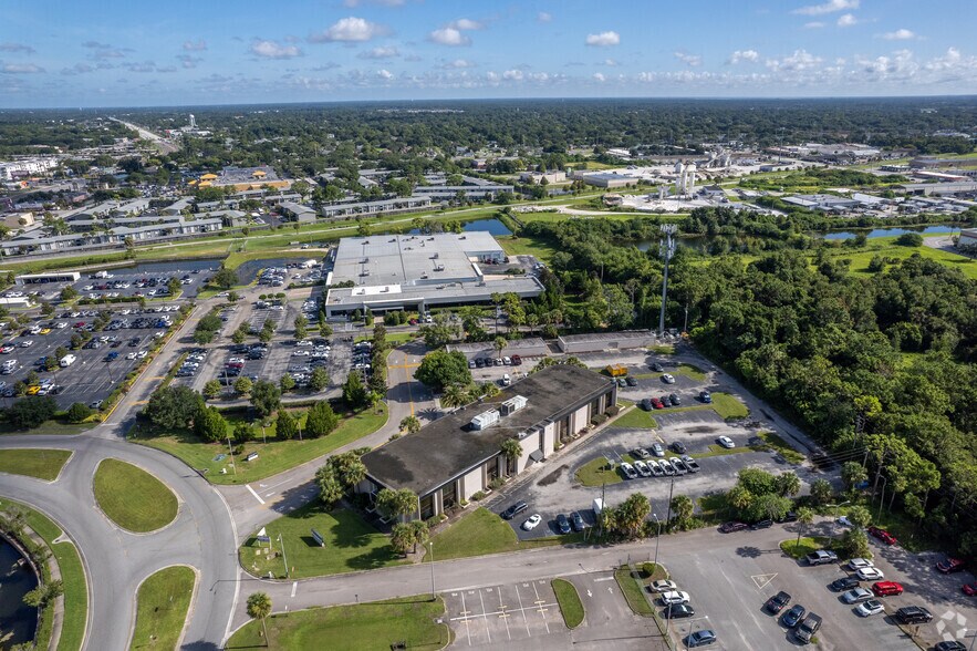 1 Purlieu Pl, Winter Park, FL à louer - Aérien - Image 2 de 4