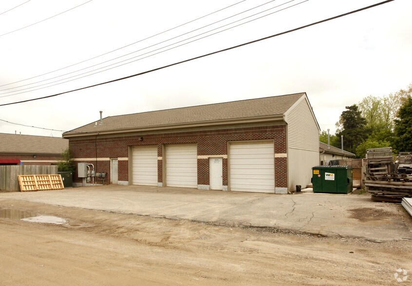 2020 E Grand River Ave, Howell, MI à louer - Photo du bâtiment - Image 2 de 4