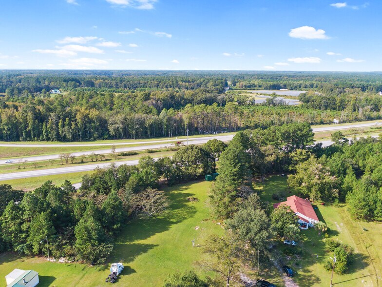 215 O Hines Ln, Ellabell, GA à vendre - Photo du bâtiment - Image 2 de 7