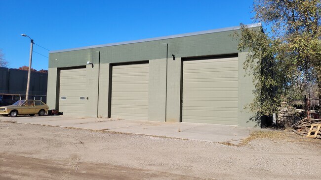 More details for 10059 Polk St, Blaine, MN - Industrial for Lease