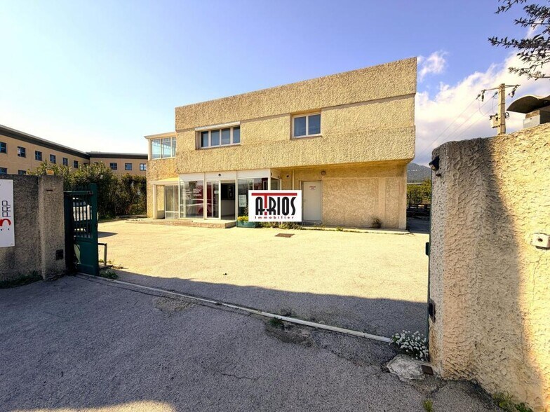 Office in La Garde for lease - Building Photo - Image 1 of 11