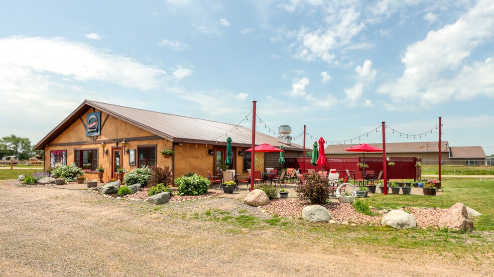 1114 Bluebird rd, Eagle River, WI à vendre - Photo du bâtiment - Image 2 de 37
