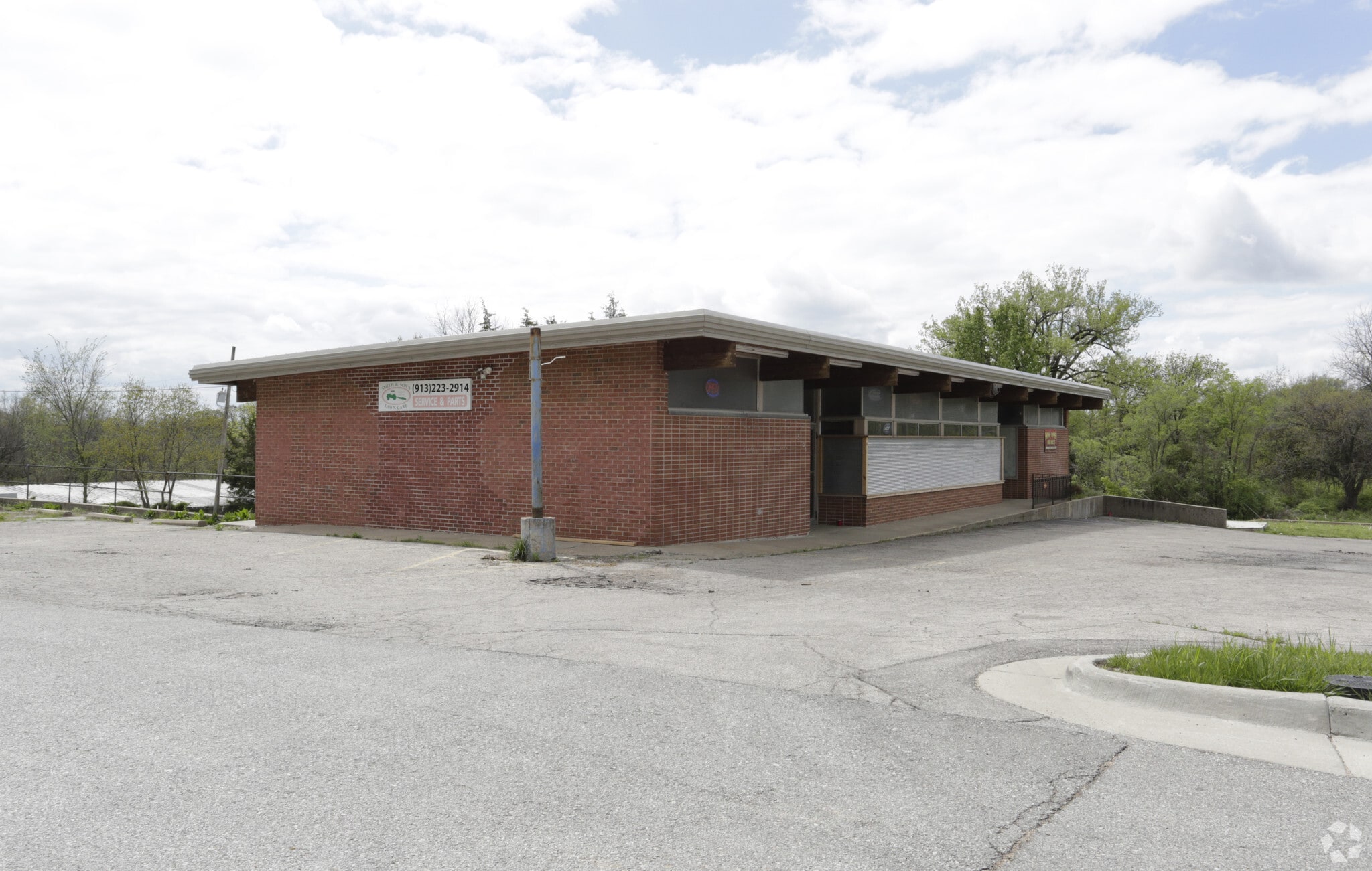 5401 State Ave, Kansas City, KS for lease Building Photo- Image 1 of 4