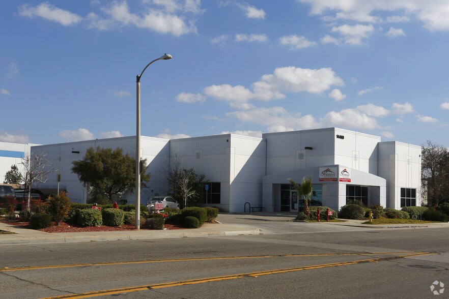 14460 Veterans Way, Moreno Valley, CA à louer - Photo du bâtiment - Image 2 de 5