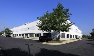 Plus de détails pour 22880 Glenn Dr, Sterling, VA - Industriel à louer
