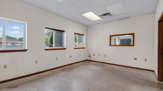 More details for 1210 Mansfield St, Chippewa Falls, WI - Retail for Sale