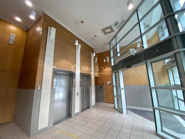 30 Avenue Carnot, Massy à louer - Hall d’entrée - Image 2 de 11
