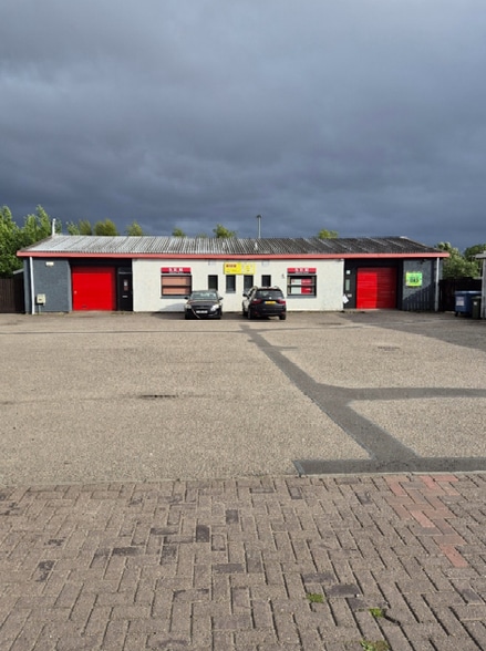 7-8 Clayton Ct, Invergordon for lease - Primary Photo - Image 1 of 1