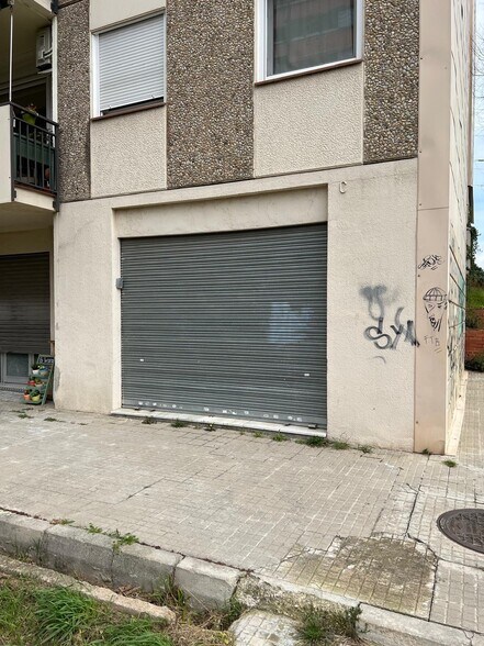 Immeuble residentiel dans Sant Quirze del Vallès, Barcelona à vendre - Photo intérieure - Image 1 de 1