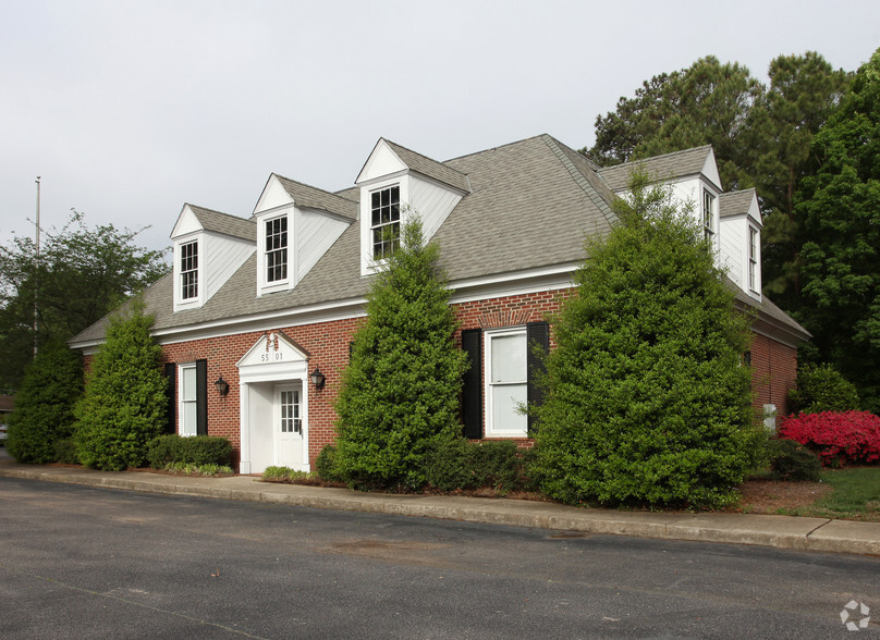 5501 Six Forks Rd, Raleigh, NC à vendre - Photo du bâtiment - Image 1 de 1