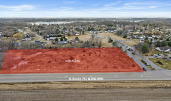 4.6 Acres I Corner Lot I Poplar Grove, IL - Dépanneur