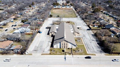 1919 S Collins St, Arlington, TX - Aerial map view