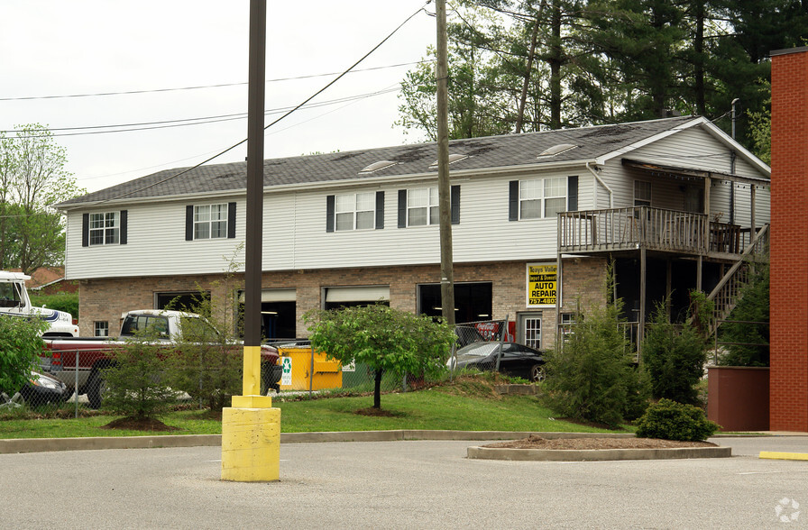 3762 Teays Valley Rd, Hurricane, WV for sale - Primary Photo - Image 1 of 1