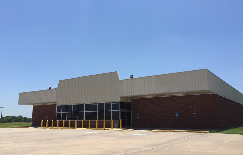 8901 N Hwy 171, Godley, TX for sale - Building Photo - Image 1 of 1