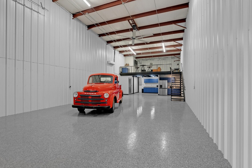 16500 Broadway, Glenpool, OK for sale - Interior Photo - Image 2 of 6