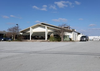 More details for 3010 Arendell St, Morehead City, NC - Retail for Sale