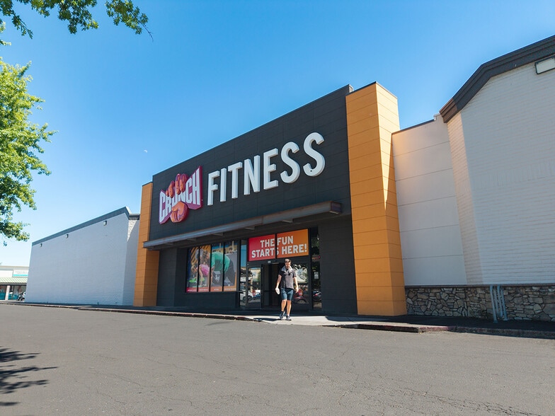 870-1132 Biddle Rd, Medford, OR for lease - Building Photo - Image 2 of 7