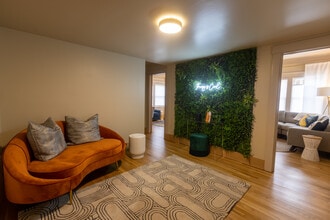 2729 4th Ave, San Diego, CA for lease Interior Photo- Image 2 of 6