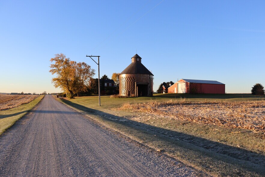 10210 N 16750E Rd, Grant Park, IL à vendre - Photo du bâtiment - Image 2 de 9