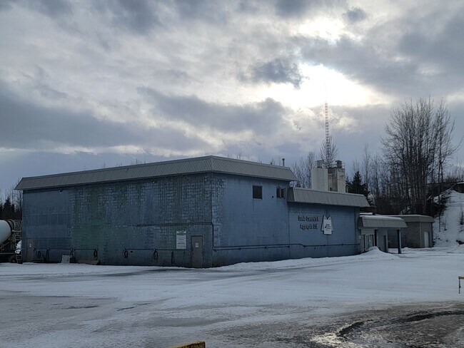 More details for 801 Mill rd, Mackenzie, BC - Industrial for Sale