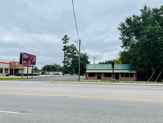 Plus de détails pour 117 Highway 15-401 Byp E, Bennettsville, SC - Vente au détail à vendre