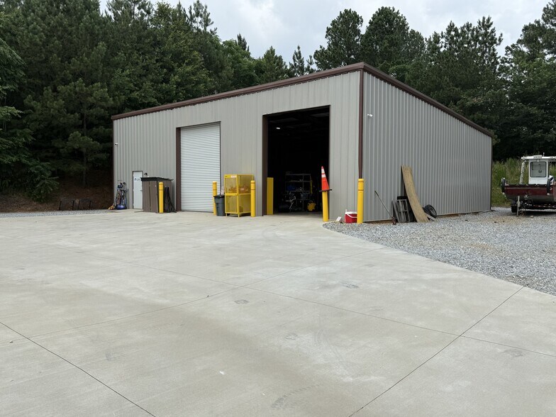 40 Concourse Way, Greer, SC à louer - Photo du bâtiment - Image 2 de 4