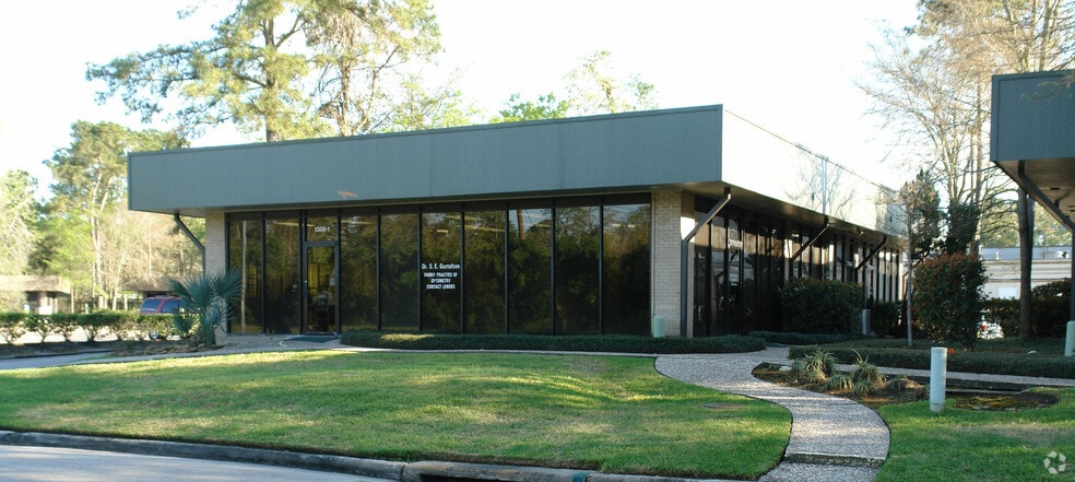 1388 Stonehollow Dr, Humble, TX for lease - Primary Photo - Image 1 of 8