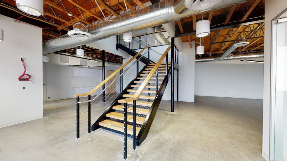 2445-2460 E 12th St, Los Angeles, CA à louer - Numérisation 3D de Matterport - Image 2 de 35