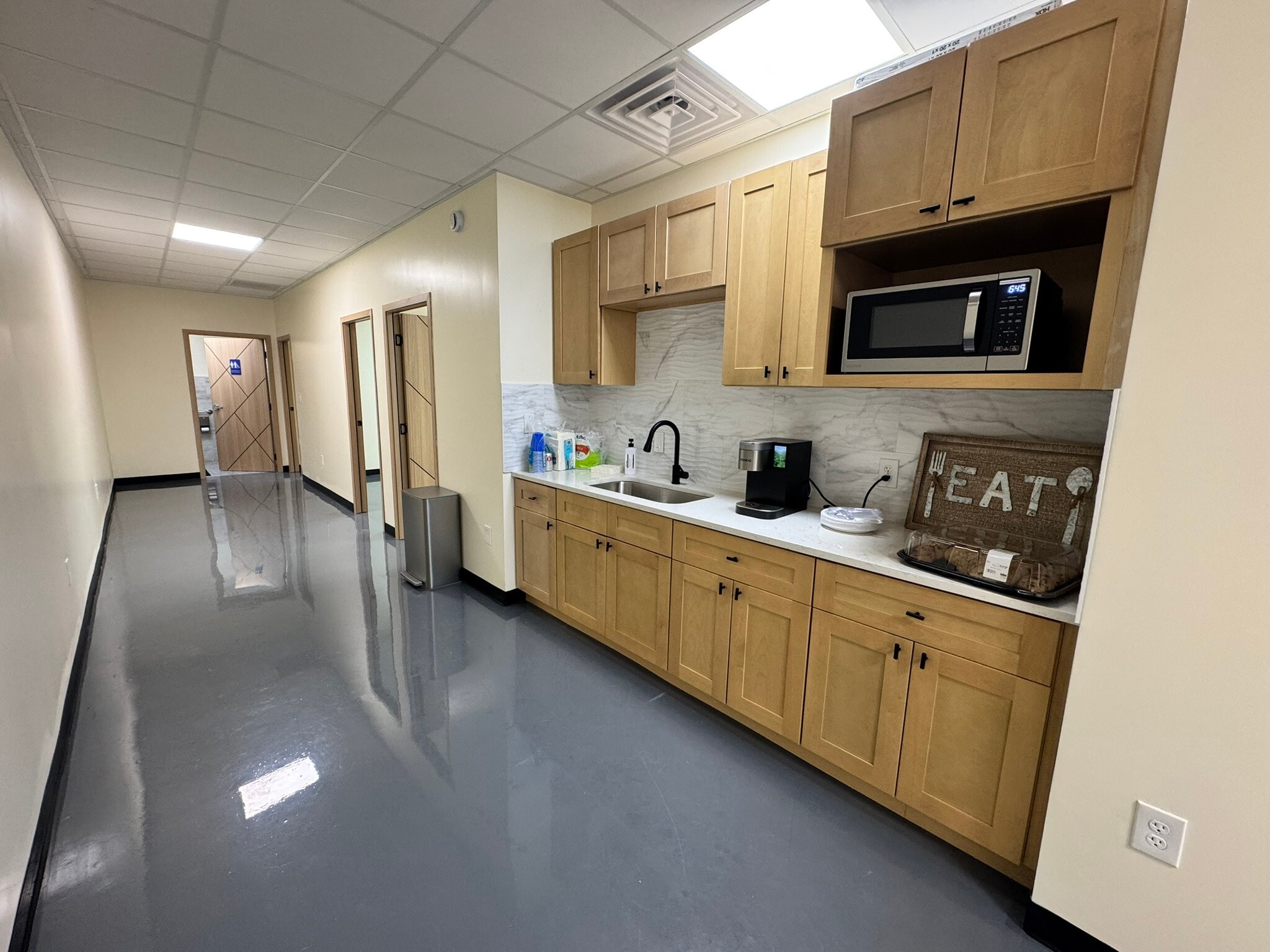 110 Main St., Alexander City, AL for lease Interior Photo- Image 1 of 23