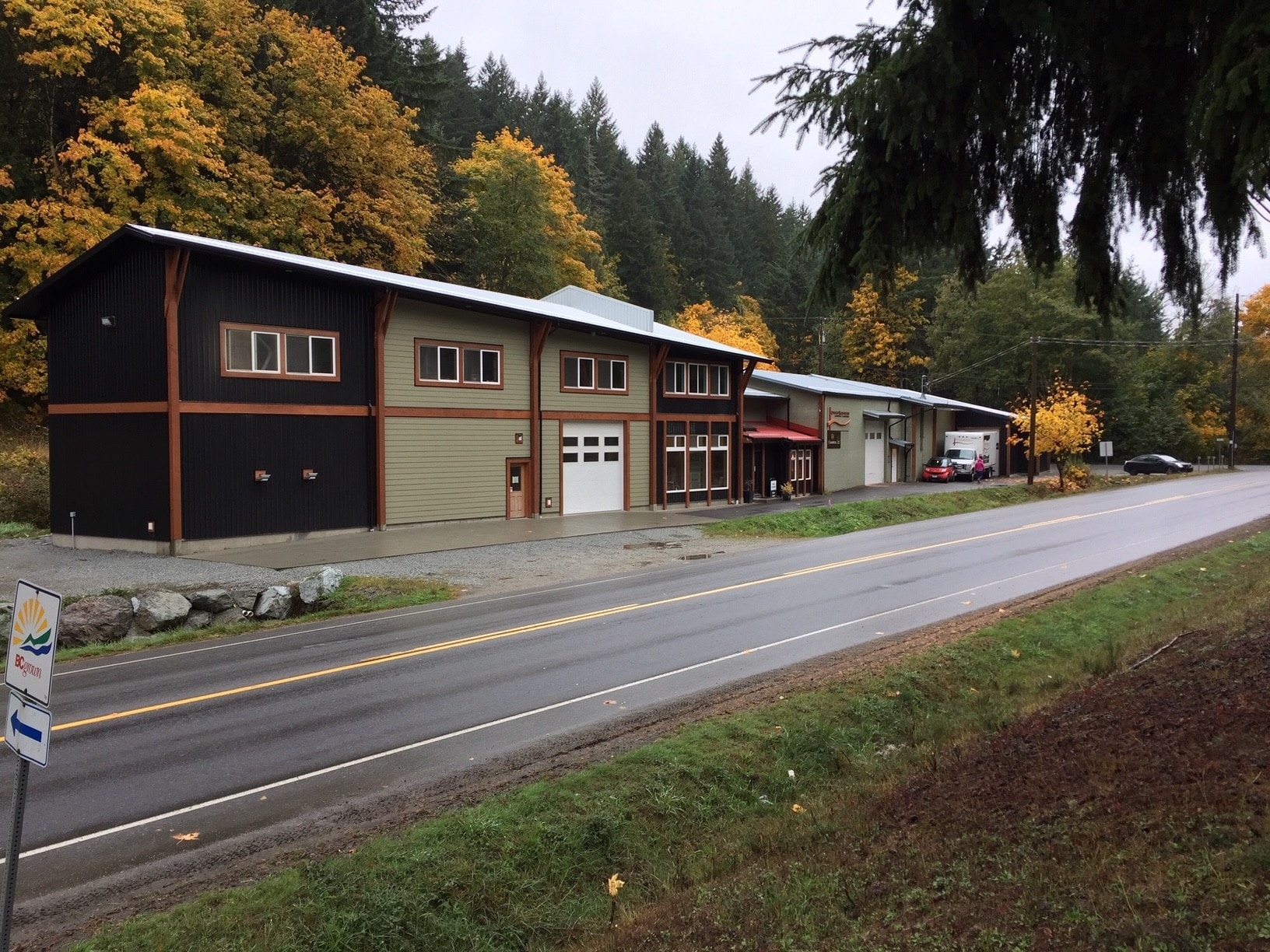 1550 Thain Rd, Cobble Hill, BC for lease Building Photo- Image 1 of 8