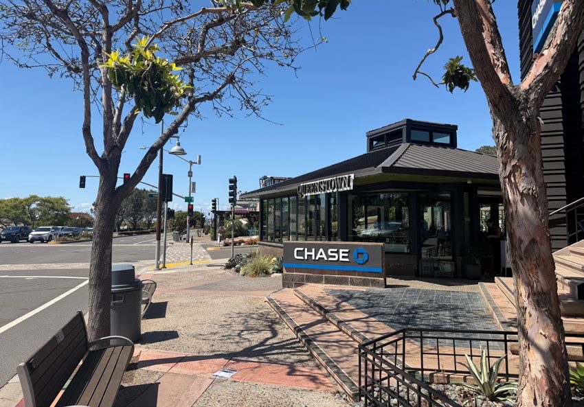 1435 Camino del Mar, Del Mar, CA for lease Building Photo- Image 1 of 3