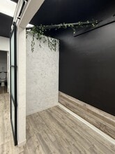 2921-2937 Gibbon Rd, Charlotte, NC for lease Interior Photo- Image 2 of 14