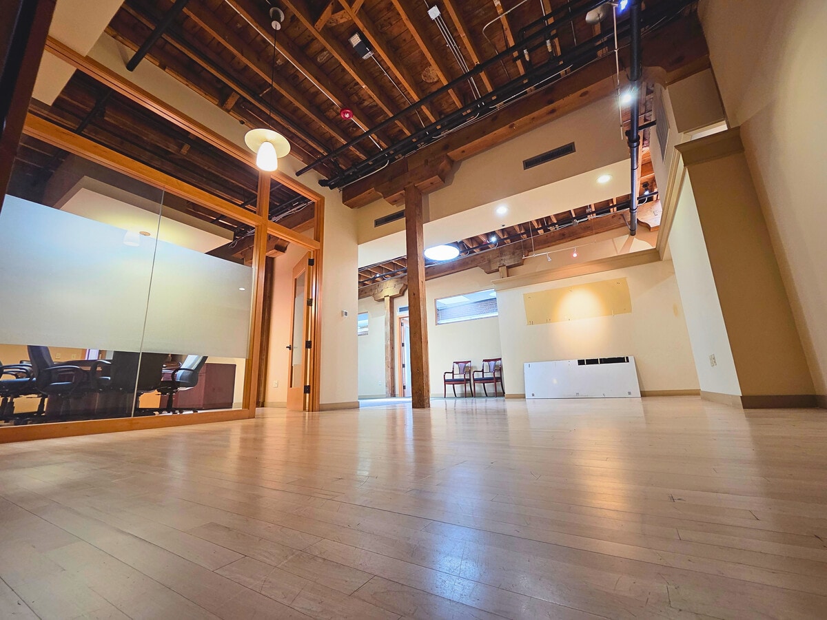 1660 17th St, Denver, CO 80202 - Unité 450 - - Photo intérieure - Image 2 of 18