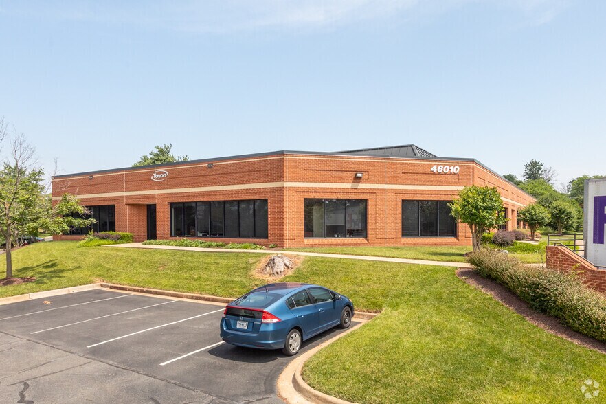 46010 Manekin Plz, Dulles, VA for lease - Building Photo - Image 1 of 3