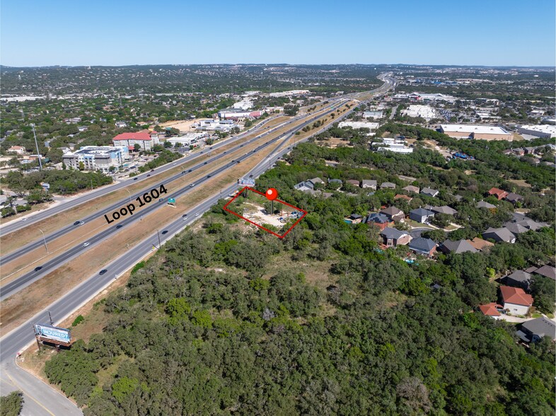 10940 W Loop 1604 N, San Antonio, TX à vendre - Photo du bâtiment - Image 1 de 7