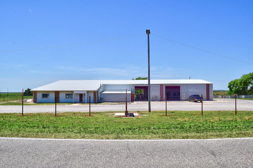 11116 State Highway 58, Hydro, OK for sale - Building Photo - Image 1 of 1