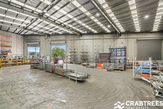 14-18 Ausco Pl, Dandenong South for lease Interior Photo- Image 2 of 6