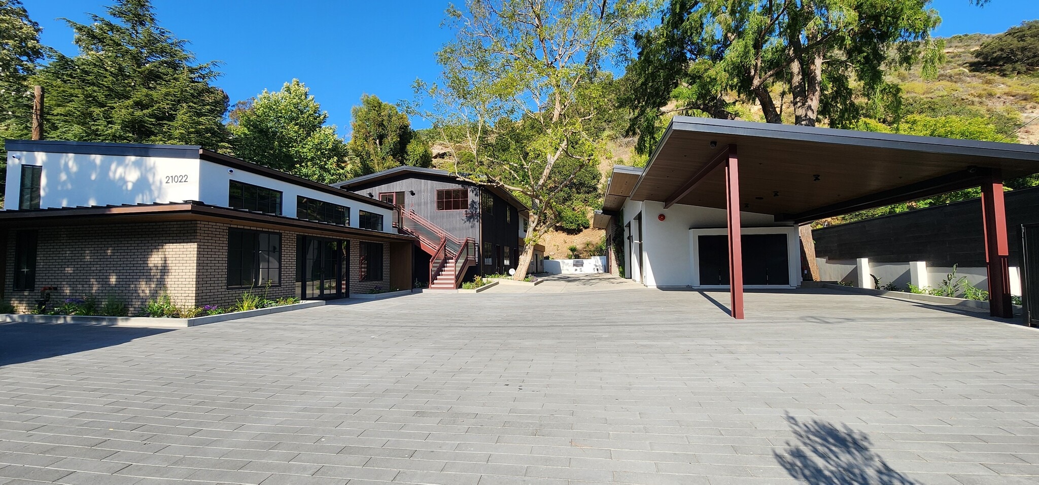 21024 Laguna Canyon Rd, Laguna Beach, CA for lease Building Photo- Image 1 of 6
