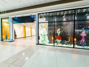 1925 E Market St, Harrisonburg, VA à louer Photo intérieure- Image 2 de 28