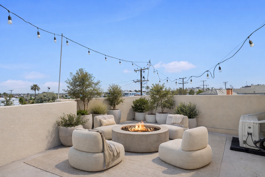 1908-1910 Pacific Ave, Venice, CA for sale - Building Photo - Image 3 of 30