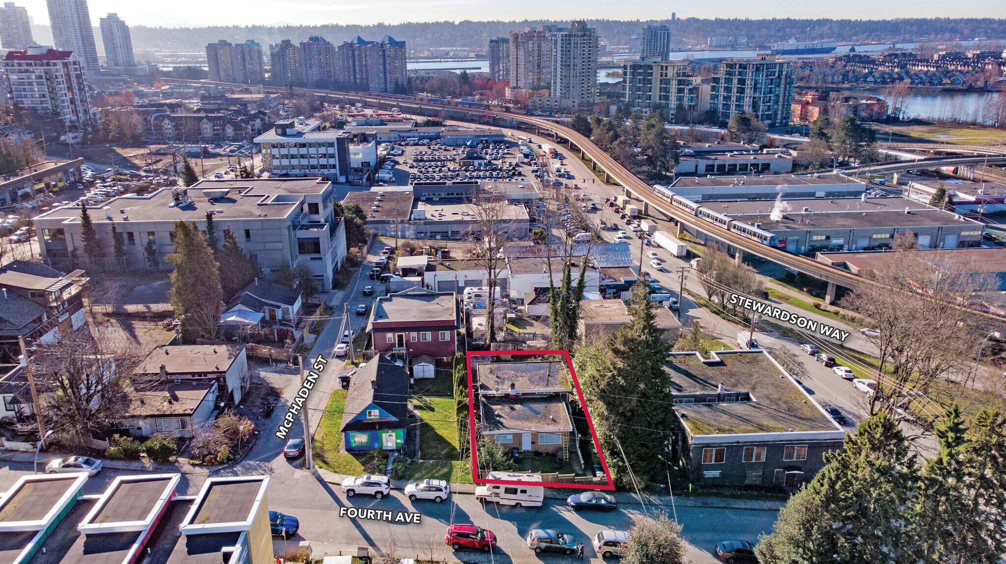 1216 Fourth Av, New Westminster, BC à vendre Photo du bâtiment- Image 1 de 1