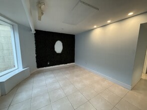 299-307 Grand St, Jersey City, NJ à louer Photo intérieure- Image 2 de 3