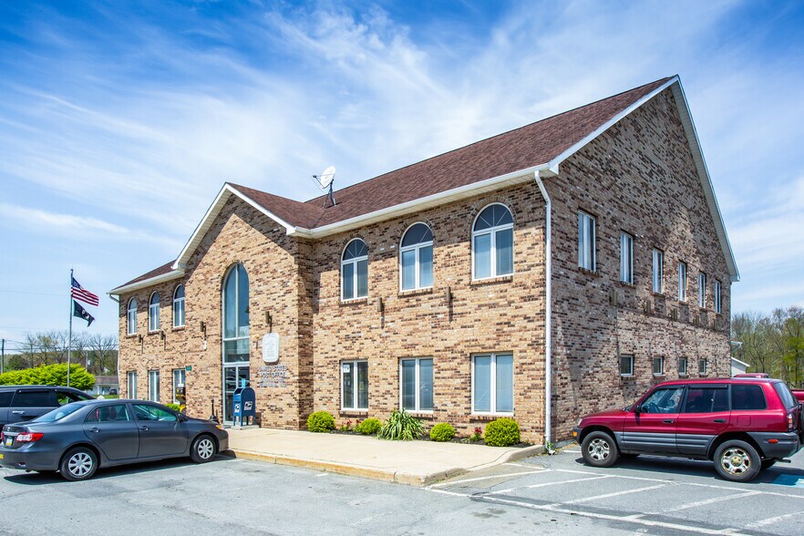 315 Dartmouth Dr, Marshalls Creek, PA à louer - Photo du bâtiment - Image 2 de 7
