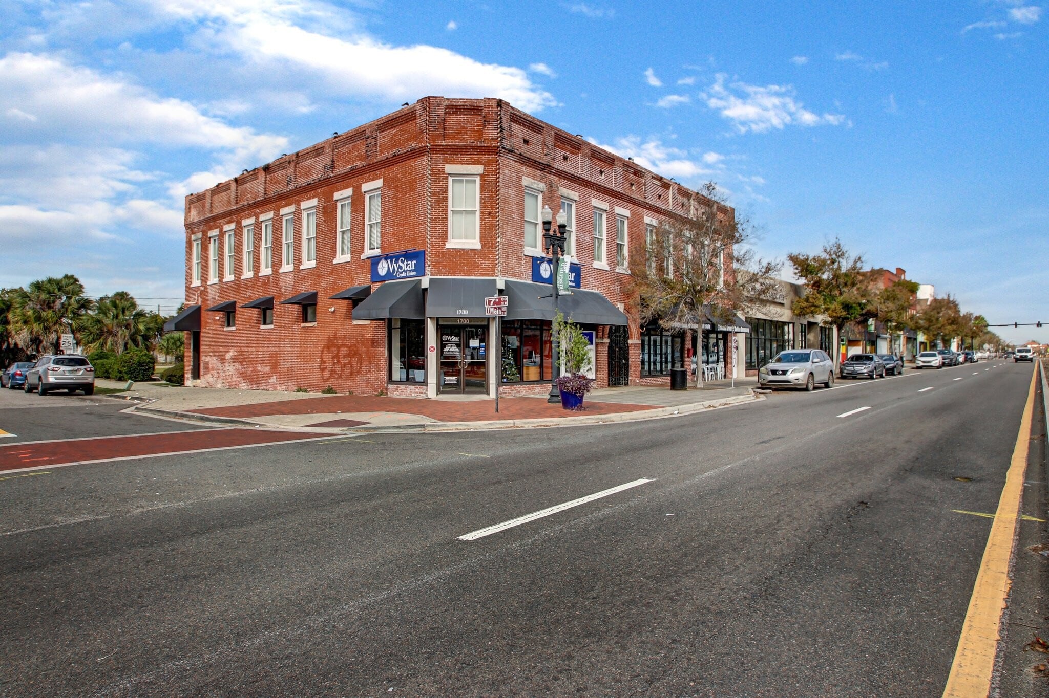 1700-1712 N Main St, Jacksonville, FL for lease Primary Photo- Image 1 of 10