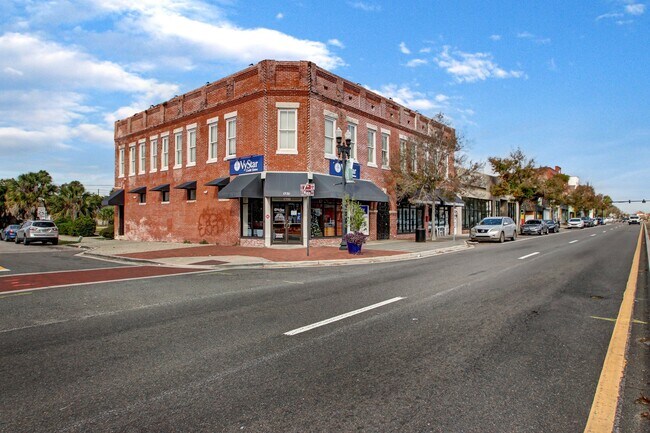Plus de détails pour 1700-1712 N Main St, Jacksonville, FL - Commerce de détail à louer