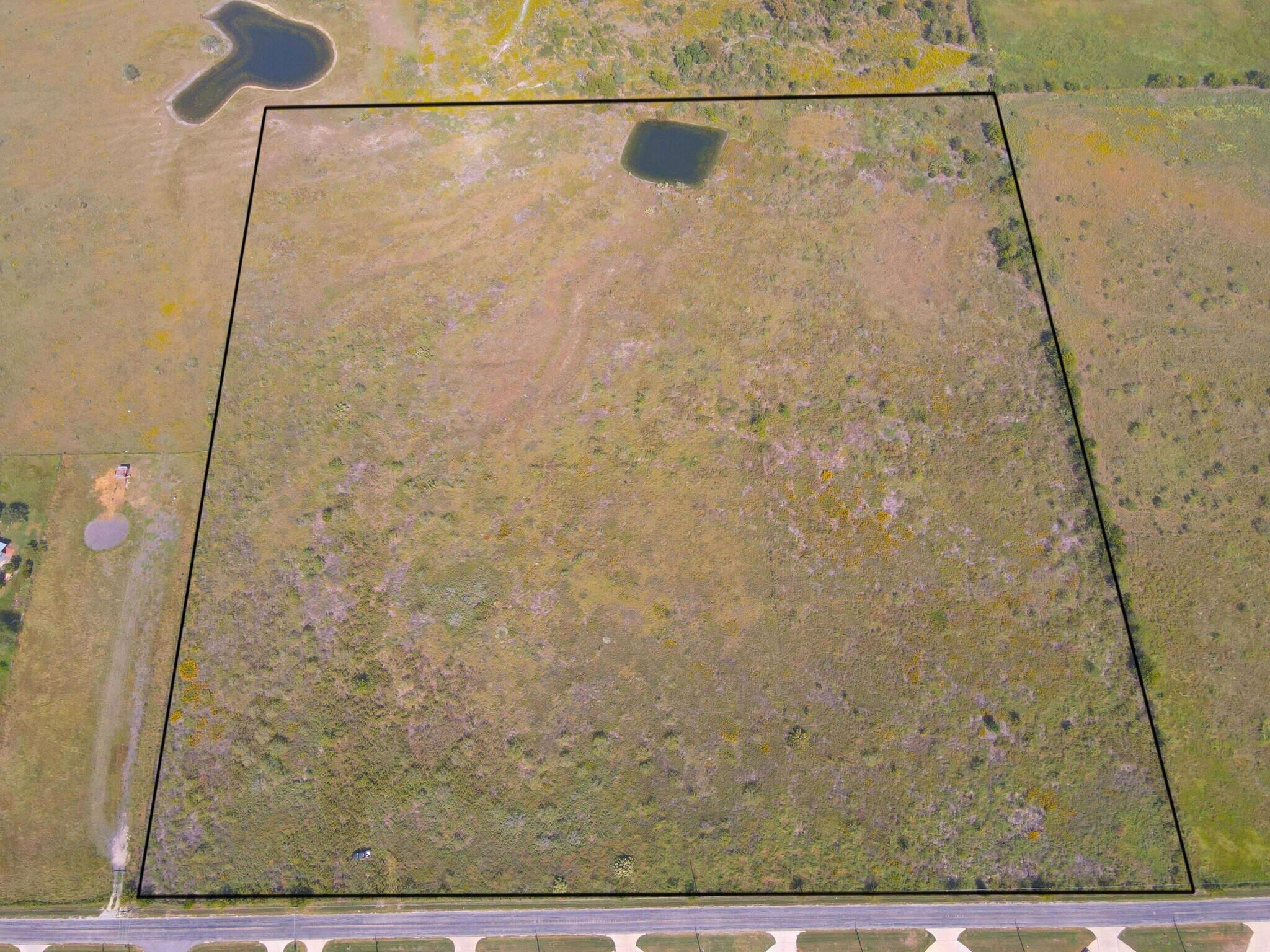TBD Cotton Gin Rd, Uhland, TX à vendre Photo principale- Image 1 de 6